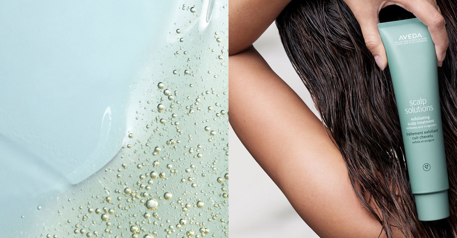 Achetez le traitement exfoliant scalp solution d'Aveda qui réduit instantanément l'aspect gras du cuir chevelu de 76 %