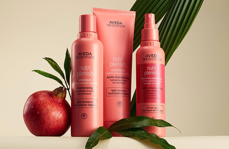 Imagen de productos de la colección nutriplenish™ de hidratación profunda.