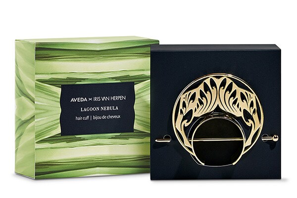 Pinza para el cabello de edición limitada de la colaboración Aveda e Iris van Herpen