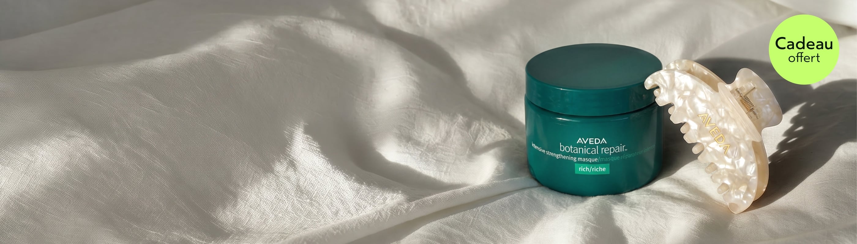 Procurez-vous le set automnal Hero pour hydrater vos cheveux